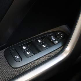 Foto inzerátu Peugeot 2008 1.6 e-HDi