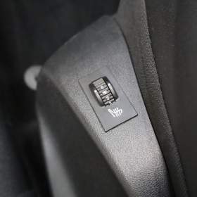 Foto inzerátu Peugeot 2008 1.6 e-HDi