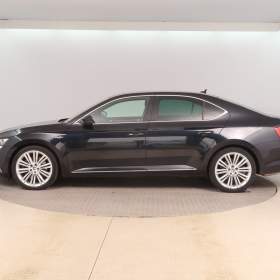 Foto inzerátu Skoda Superb 2.0 TSI