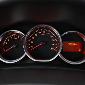 Foto inzerátu Dacia Logan 1.0 SCe