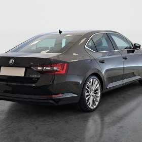 Foto inzerátu Skoda Superb 2.0 TDI 4x4