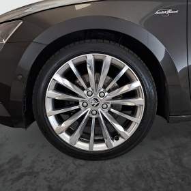 Foto inzerátu Skoda Superb 2.0 TDI 4x4