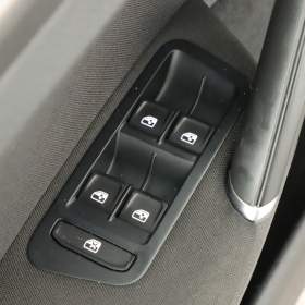 Foto inzerátu VW e-Golf 20.5 kWh - 25 Ah