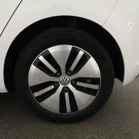 Foto inzerátu VW e-Golf 20.5 kWh - 25 Ah
