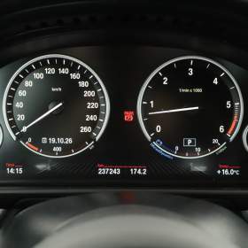 Foto inzerátu BMW 5 530d