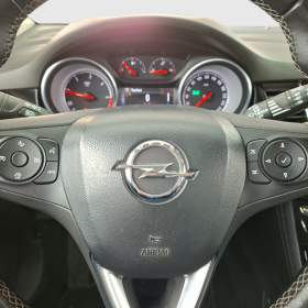 Foto inzerátu Opel Astra 1.6 BiCDTI