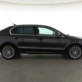 Foto inzerátu Skoda Superb 2.0 TDI