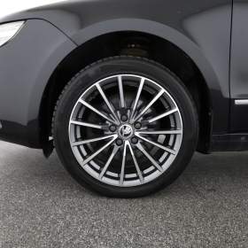 Foto inzerátu Skoda Superb 2.0 TDI