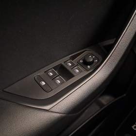 Foto inzerátu Skoda Karoq 2.0 TDI