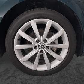 Foto inzerátu VW Golf 1.0 TSI