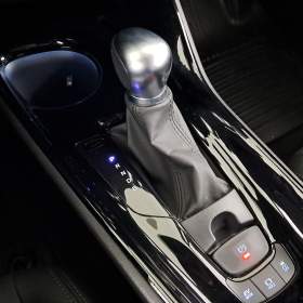 Foto inzerátu Toyota C-HR 1.8 Hybrid