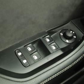 Foto inzerátu Skoda Superb 2.0 TDI
