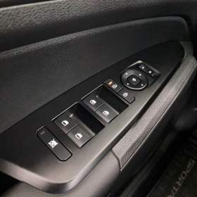 Foto inzerátu Kia Sportage 1.6 T-GDI MHEV