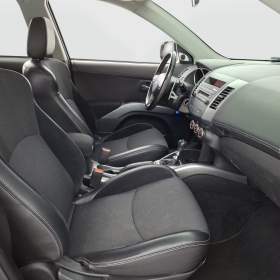 Foto inzerátu Mitsubishi Outlander 2.2 DI-D