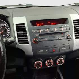 Foto inzerátu Mitsubishi Outlander 2.2 DI-D