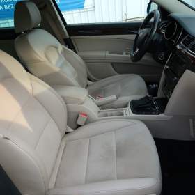 Foto inzerátu Skoda Superb 2.0 TDI