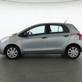 Foto inzerátu Toyota Yaris 1.3