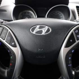 Foto inzerátu Hyundai i30 1.6 MPI