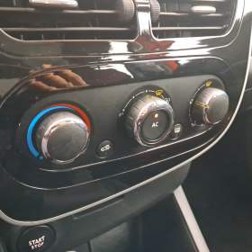 Foto inzerátu Renault Clio 1.2 16V