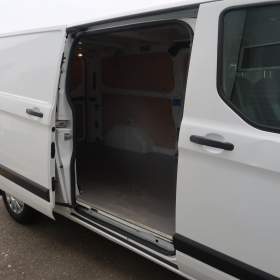 Foto inzerátu Ford Transit Custom 2.0 EcoBlue