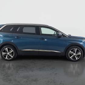 Foto inzerátu Peugeot 5008 PureTech 130