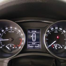 Foto inzerátu Skoda Superb 2.0 TDI