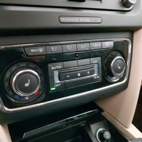 Foto inzerátu Skoda Superb 2.0 TDI