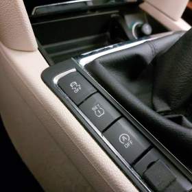 Foto inzerátu Skoda Superb 2.0 TDI