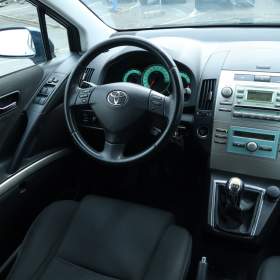 Foto inzerátu Toyota Corolla Verso 1.8