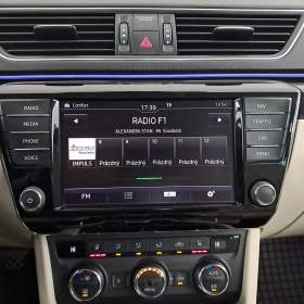 Foto inzerátu Skoda Superb 2.0 TDI 4x4