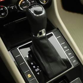 Foto inzerátu Skoda Superb 2.0 TDI