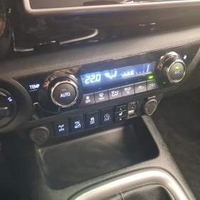 Foto inzerátu Toyota Hilux 2.4 D-4D