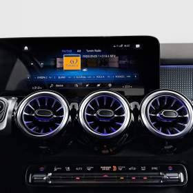 Foto inzerátu Mercedes GLB GLB 200 d 4MATIC