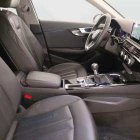 Foto inzerátu Audi A4 2.0 TDI