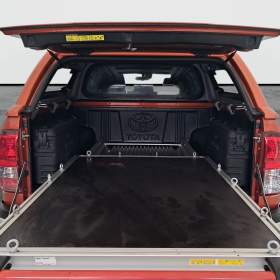 Foto inzerátu Toyota Hilux 2.4 D-4D