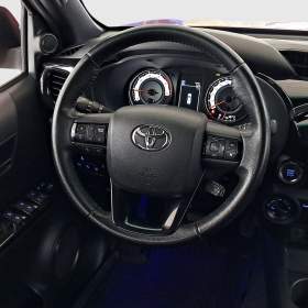 Foto inzerátu Toyota Hilux 2.4 D-4D