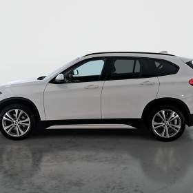 Foto inzerátu BMW X1 sDrive18i