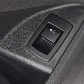 Foto inzerátu BMW X1 sDrive18i