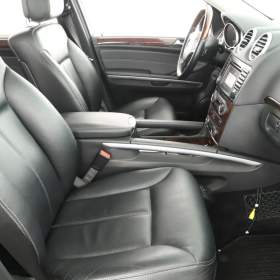 Foto inzerátu Mercedes GL 420 CDI