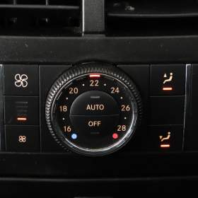 Foto inzerátu Mercedes GL 420 CDI