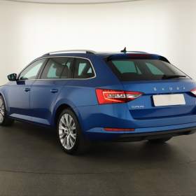 Foto inzerátu Skoda Superb iV 1.4 TSI PHEV