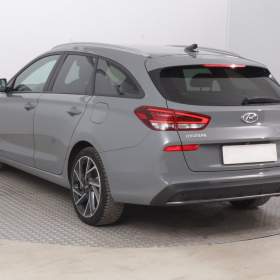 Foto inzerátu Hyundai i30 1.5 T-GDI MHEV