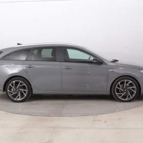Foto inzerátu Hyundai i30 1.5 T-GDI MHEV