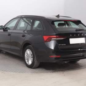 Foto inzerátu Skoda Octavia 2.0 TDI