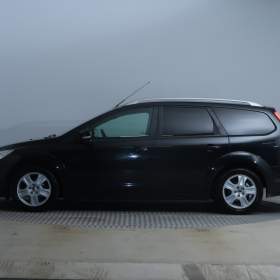 Foto inzerátu Ford Focus 1.6 16V