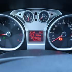 Foto inzerátu Ford Focus 1.6 16V