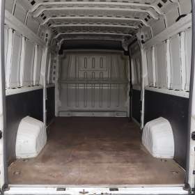 Foto inzerátu Citroen Jumper 2.0 BlueHDi