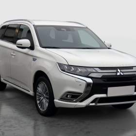 Foto inzerátu Mitsubishi Outlander 2.4 PHEV