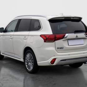 Foto inzerátu Mitsubishi Outlander 2.4 PHEV