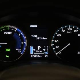 Foto inzerátu Mitsubishi Outlander 2.4 PHEV